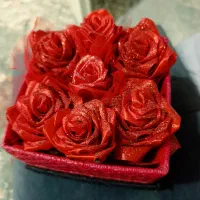 باکس گل رز سرخ شاینی درب دار