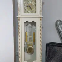 ساعت و بوفه
