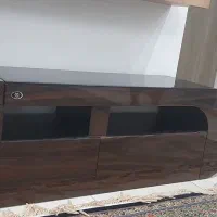 میز تلویزیون در حد آکبند