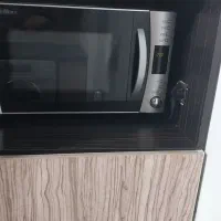 ساعت و لوازم منزل