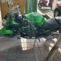 مگلی ۲۰۰|موتورسیکلت|بومهن, |دیوار