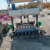 دستگاه بلوک زنی 6تایی اتومات پرسی|ماشینآلات صنعتی|چهارباغ, |دیوار