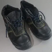 کفش ایمنی و لباس کار|کیف، کفش، کمربند|لردگان, |دیوار