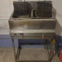 سرخ کن دو لگن بزرگ