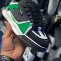 کتانی ونس|کیف، کفش، کمربند|شیروان (خراسان), |دیوار