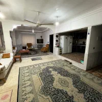 فروش خانه دو طبقه حیاط دار
