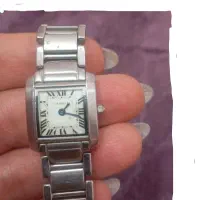 ساعت مچی زنانه برند cartier در حد نو