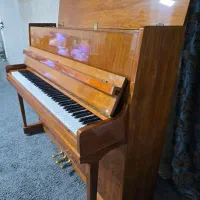 پیانو آکوستیک August Hoffman