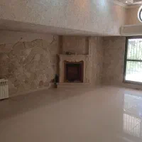ویلایی 3طبقه مجزا 350متر بنای مفید بازسازی شده