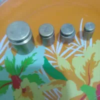 سنگ ترازوی برنجی قدیمی|کلکسیون اشیاء عتیقه|اراک, |دیوار