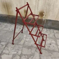 نردبان فلزی تاشو