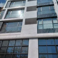 95متر آپارتمان/کلید نخورده/2خواب/