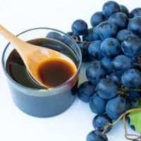 گلاب و عسل و روغن حیوانی و شیره انگور و زیتون