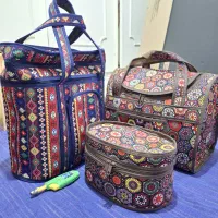 دو تا ساک طرح سنتی و یک زنبیل برای گردش و تفریح