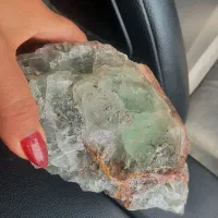 سنگ راف احتمالا زمرد|جواهرات|کیش, |دیوار