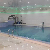 اجاره استخر سقف پوشیده|اجارهٔ کوتاه‌مدت ویلا و باغ|بندرعباس, |دیوار