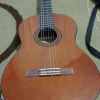 گیتار یاماها۴۰ اصل