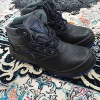 کفش ایمنی نو جنس خوب آک  آک|کیف، کفش، کمربند|دزفول, |دیوار