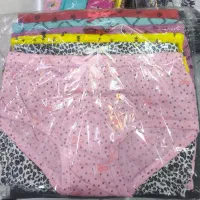 عمده وتک|لباس|مریوان, |دیوار