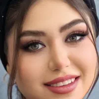 میکاپ و گریم اصفهان(مشتاق سوم)