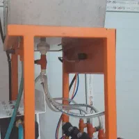 پرکن مایعات و هود لامینار