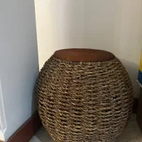 میز بازی دونفره  با صندلی بعنوان میز وسط مبلمان