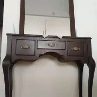 کنسول با اینه
