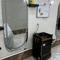 تجهیزات آرایشگاهی|آرایشگاه و سالن‌های زیبایی|تبریز, |دیوار