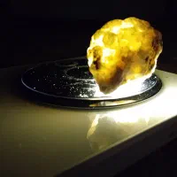 تعدادی سنگ کلکسیونی