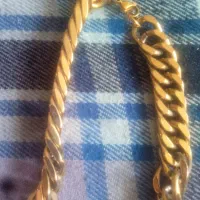 گردنبد بدل|بدلیجات|تهران, دبستان|دیوار