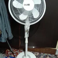 یک عدد پنکه پای بلند با کنترول نونو