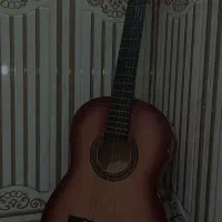 گیتار در حد نو|گیتار، بیس، امپلیفایر|کازرون, |دیوار