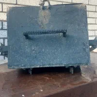 صندوق اهنی محکم و عالی جنس قدیم