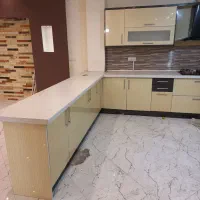 ۱۵ متر کابینت بالا وپایین همراه سینک وگاز وهود