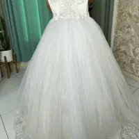 فروش لباس عروس با قیمت فقط دو میلیون|لباس|اصفهان, سعادت‌آباد|دیوار