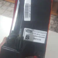 چراغ خطر عقب تارا و قابل در صندوق عقب