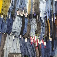 تمام شلوار ها قیمت یکجا ۳۰۰هزار