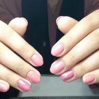 کاشت ناخن تضمینی|خدمات آرایشگری و زیبایی|مشهد, عبادی|دیوار