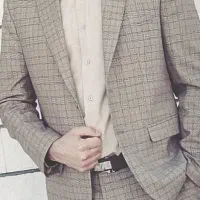 کت شلوار در حد نو و تمیز و اداری جنس خیلی خوب