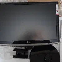 مانیتور LG رو میزی کامپیوتر