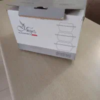 ظروف شیشه ای