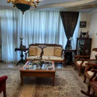 ۱۳۵متر/۳خواب/خوش نقشه/غرق درنور/اختیاریه پاسداران