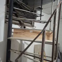 پله پیچ|ابزارآلات|شیراز, منطقه هوایی شهید دوران|دیوار