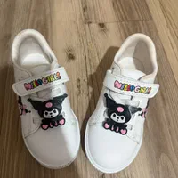 کفش دخترانه‌