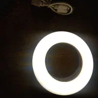 رینگ لایت دستی گیره ای