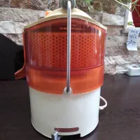 آب میوه گیری توشیبا کاملا سالم