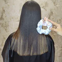خدمات کراتین پروتئین خاویار تراپی و بوتاکس مو