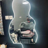 3 عدد آیینه دفرمه با نئون سالم