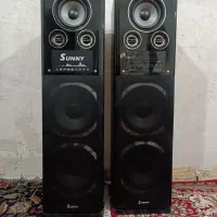 باند اسپیکر جفتی ایستاده در حده نو