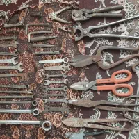 تعدادی  ابزار